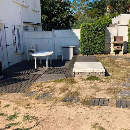 A 80m² De La Avec Terrasse, Jardin Et Parking - 4 Pers, 35m² - Fr-1-540-177 Notre-Dame-de-Monts