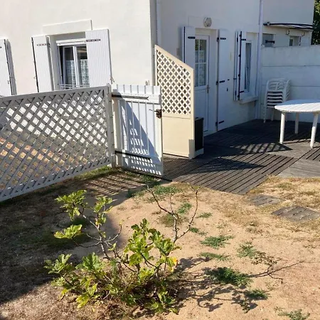 A 80m² De La Avec Terrasse, Jardin Et Parking - 4 Pers, 35m² - Fr-1-540-177 Notre-Dame-de-Monts