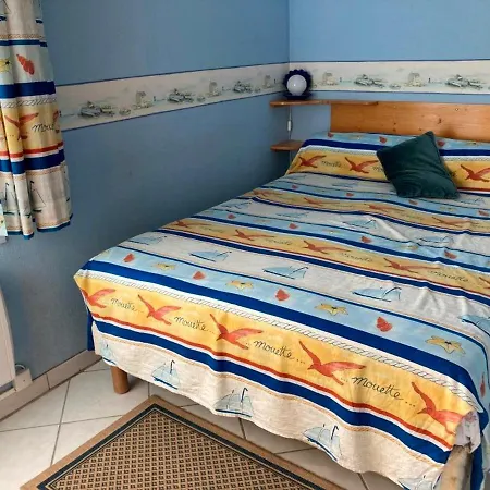 A 80m² De La Avec Terrasse, Jardin Et Parking - 4 Pers, 35m² - Fr-1-540-177